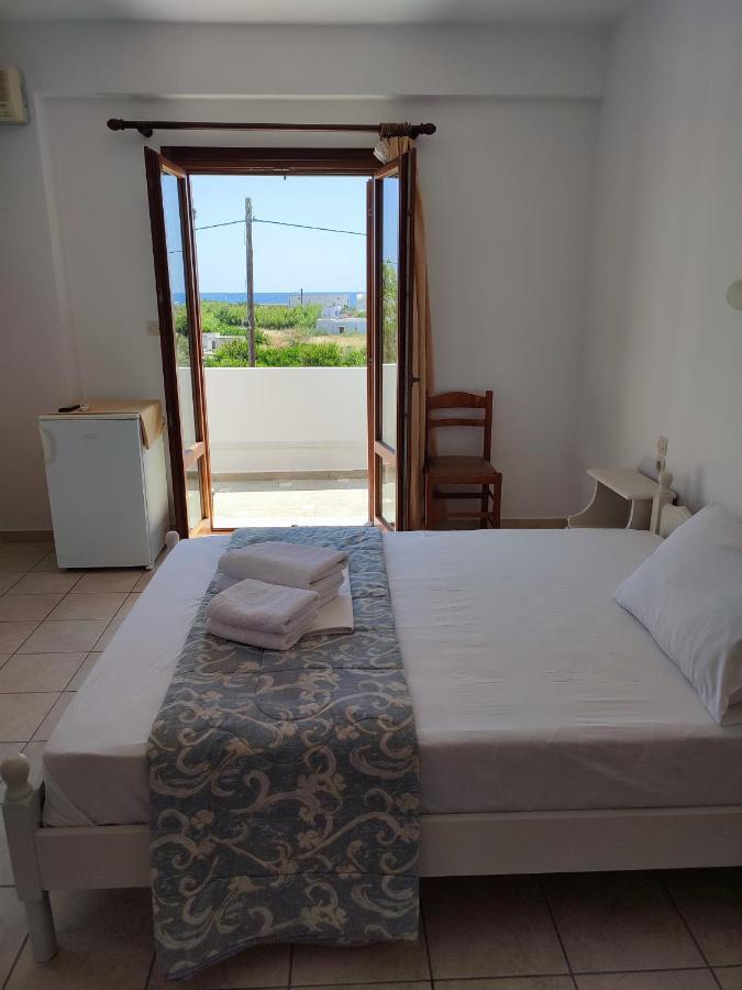 Afendra Hotel Skyros Bagian luar foto
